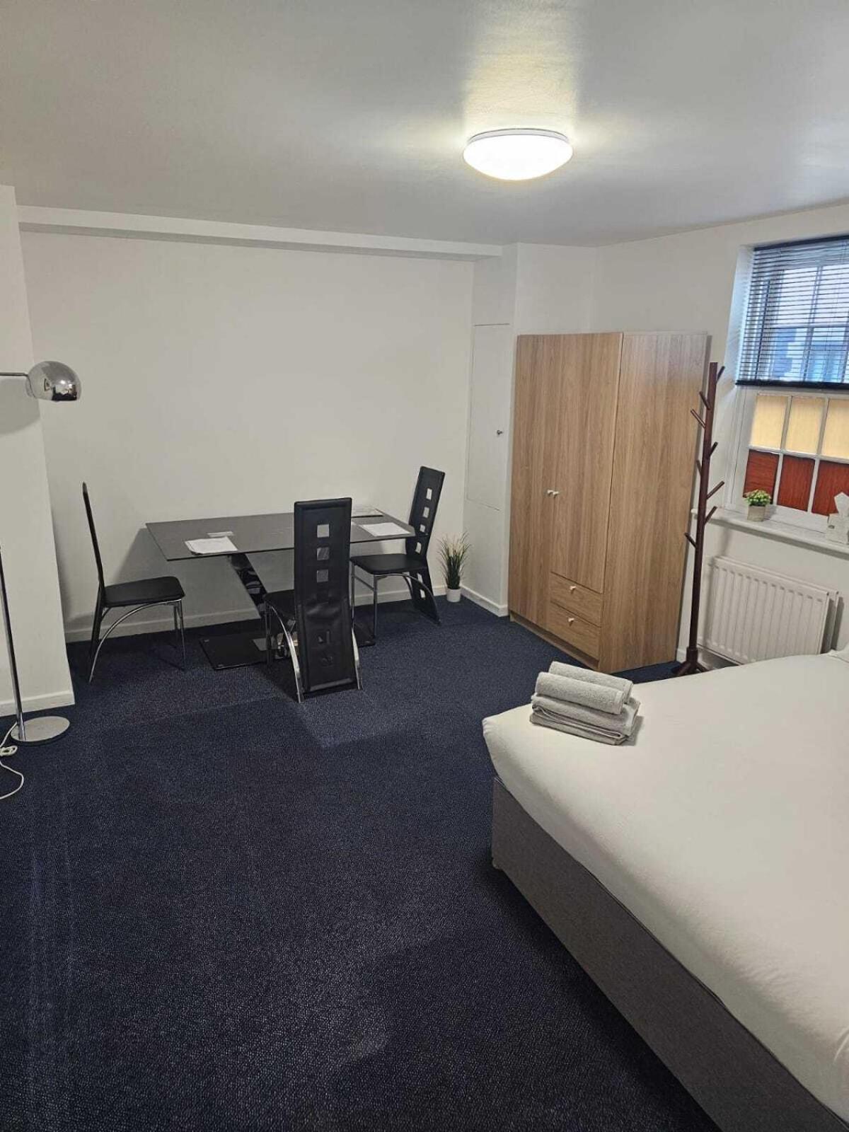 Queens Place - Rooms Hove Esterno foto