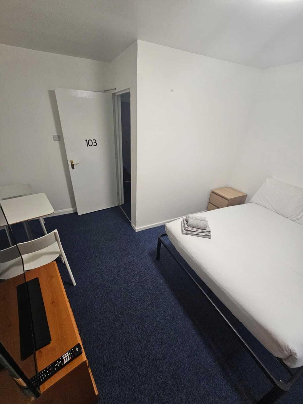 Queens Place - Rooms Hove Esterno foto
