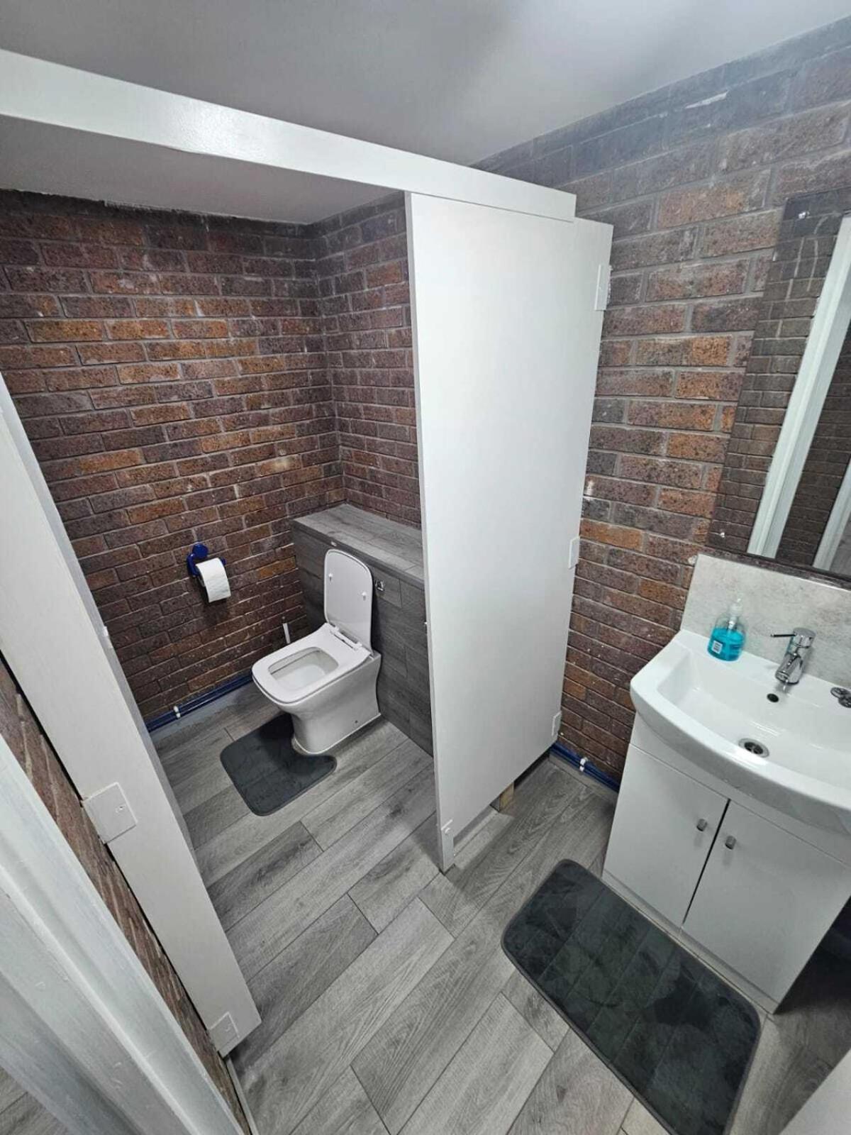 Queens Place - Rooms Hove Esterno foto